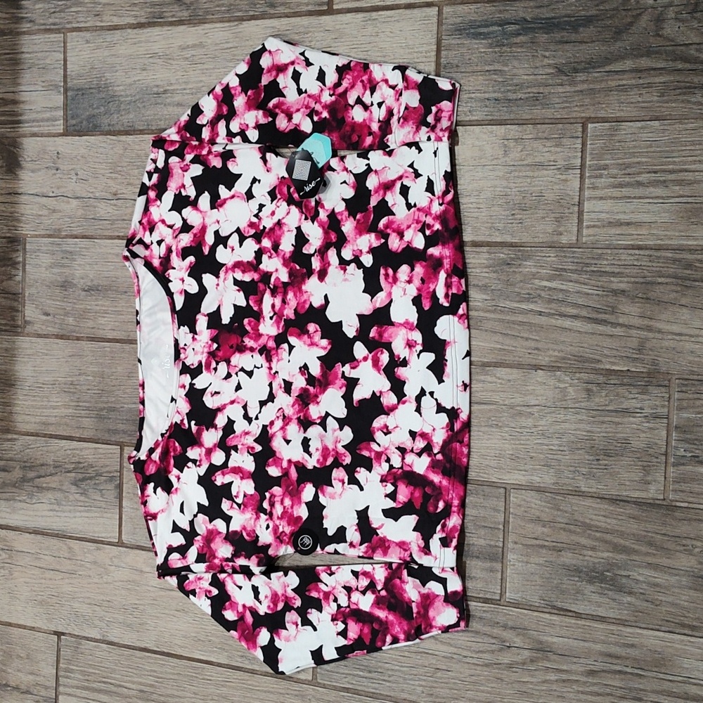 Lularoe Rise Balance Pink and Black Floral Long Sleeve Top Small NWT